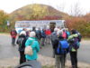 Fahrt mit einem Oldtimerbus und eine schöne Herbstwanderung